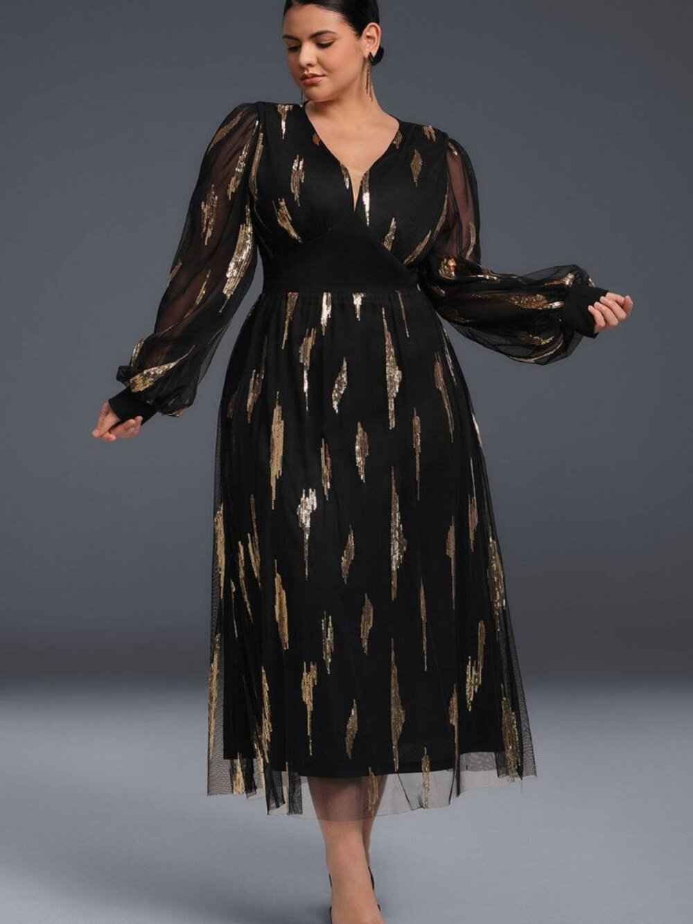 Curveins Plus Size V-Neck Sequin Long Sleeve Maxi Dress Size 18/20-2X
